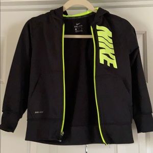 Nike lightweight dri fit jacket